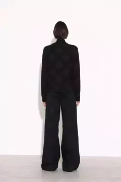 REMERA GEOMETRIA en internet