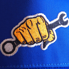 Gorra trucker “Llave 15” - tienda online