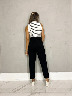 Calça Alfaiataria Pamela Preta - comprar online