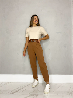 T-shirt Cropped Areia - comprar online