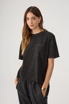 Remera Stone en internet
