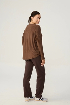 Pantalon Recto Feel- Chocolate - comprar online