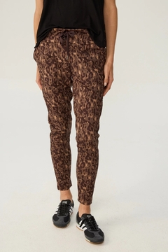 Babucha Warm Ambar- Chocolate - comprar online
