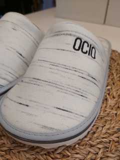 Pantuflas Ártico- Crudo - comprar online