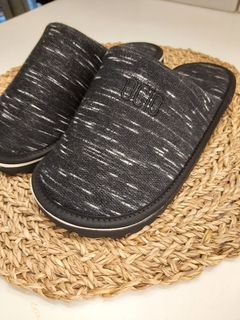 Pantuflas Ártico- Negro