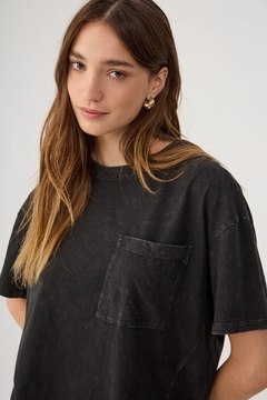 Remera Stone