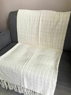 Manta Decorativa - Cru - comprar online