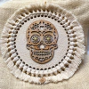 Colgante Calavera fondo textura piedra