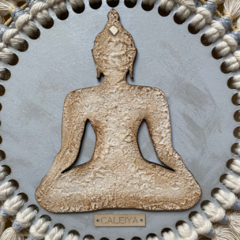 Colgante Buda fondo gris celeston - comprar online