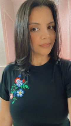 Tshirt Preta Floral