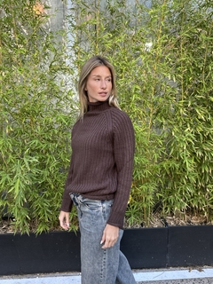 Sweater polera lana chocolate en internet