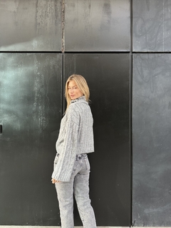 Sweater polera ochos gris - CAL Y ARENA