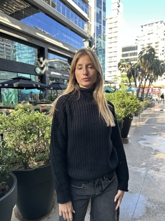 Sweater polera lana negro en internet