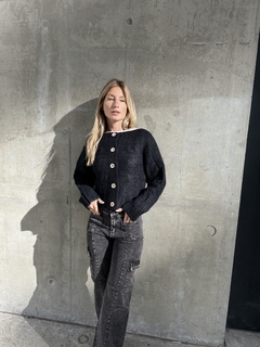 Sweater cuello ancho black - CAL Y ARENA