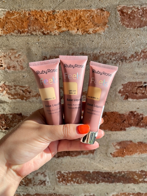Base Mousse - Ruby Rose