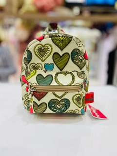 MINI MOCHILA CORAÇÃO BOHO