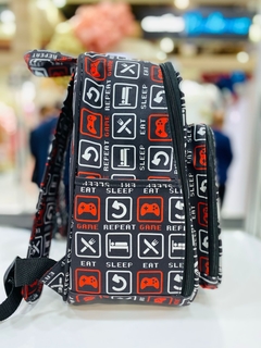 Mochila Média Games - comprar online