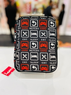 Estojo 100 Pens Games