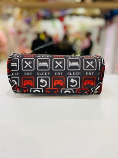 Necessaire Rocambole Games na internet