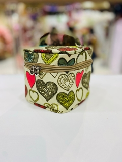 NECESSAIRE BOX CORAÇÃO BOHO - comprar online