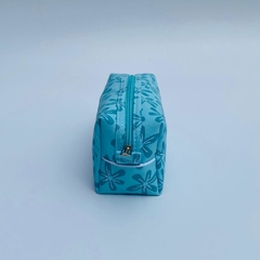 Necessaire Básico Floral Turquesa na internet