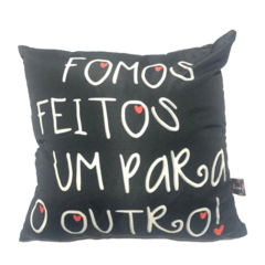Capa Almofada Quadrada Fomos Feitos