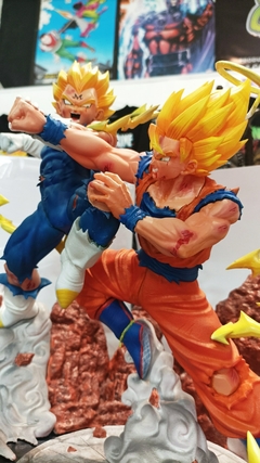 Figura Diorama Dragon Ball Goky y Vegeta - GREEN GOBLIN STORE