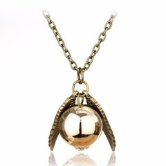 Colgante Harry Potter Golden Snitch Importado - comprar online