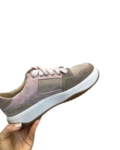 Sneakers Guernica en internet