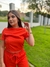 Calça vermelho tomate na internet