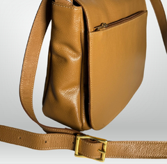 BOLSA FEMININA COURO LA ROSE na internet