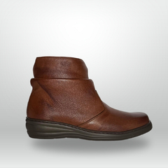 BOTA FEMININA COURO LA ROSE