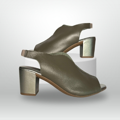 SANDÁLIA FEMININA COURO LA ROSE - comprar online
