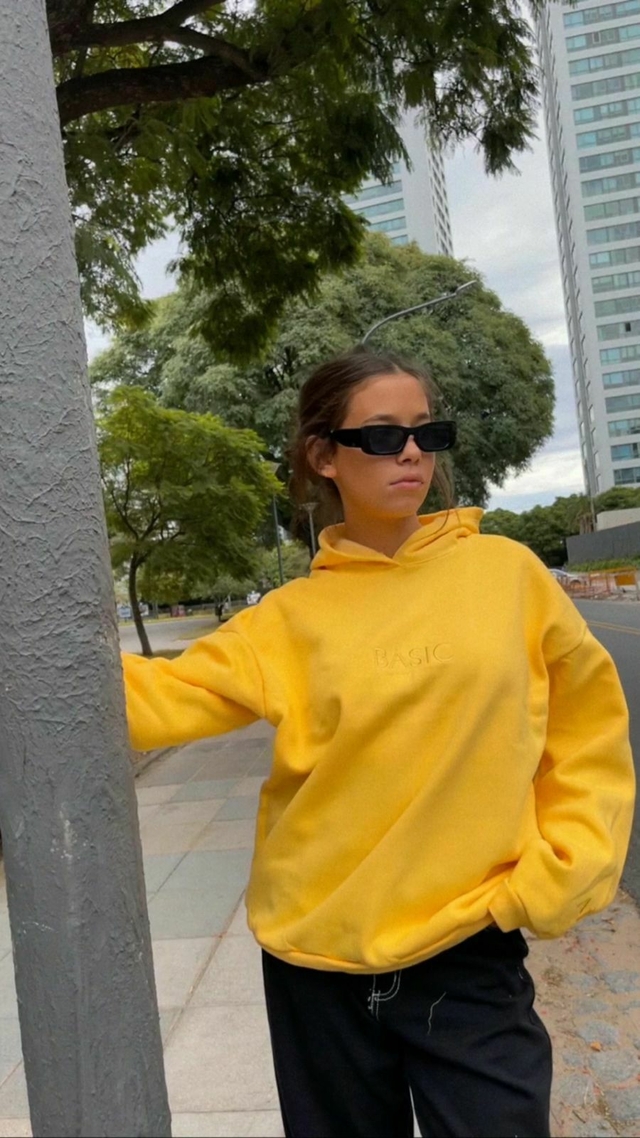BUZO BASIC AMARILLO thumbnail 2