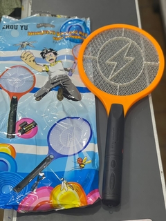 Raqueta mata mosquitos recargable USB