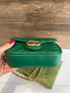Gucci Marmont Super Mini Verde na internet