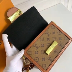 Bolsa Louis Vuitton Dauphine Monogram Premium - Luxury Bags