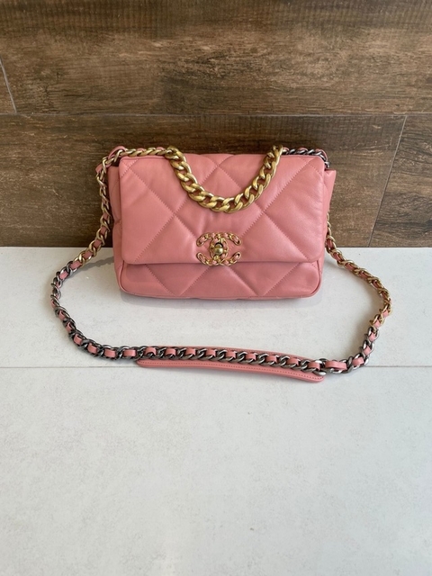Chanel 19 Rosa Italiana