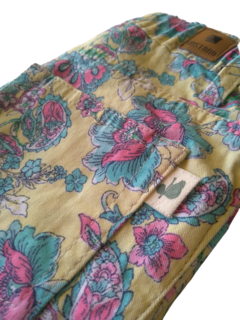 CHUPIN NENA GABARDINA FLORES | CASTORO BAMBINI - tienda online