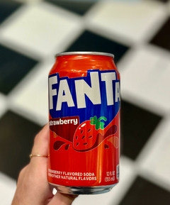 FANTA STRAWBERRY