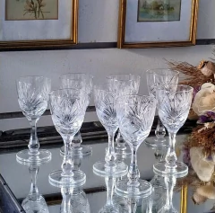 8 Copas para Licor de Cristal Tallado 1
