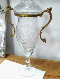 Potiche de Cristal Tallado con montura de bronce en internet