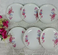 Plato de Postre en Porcelana Tsuji flores rojas - 2Gardenias Bazar antiguo & Deco