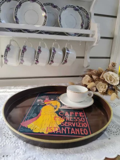 Bandeja de Chapa Italiana con escena de epoca - comprar online