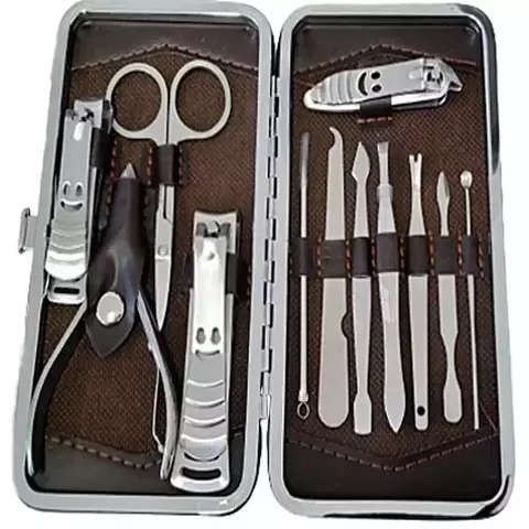 Kit Completo de Manicuria y Pedicuria con estuche incluido!