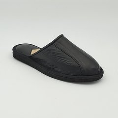 Pantufla chinela de cuero negro. - Calzados EMILIO