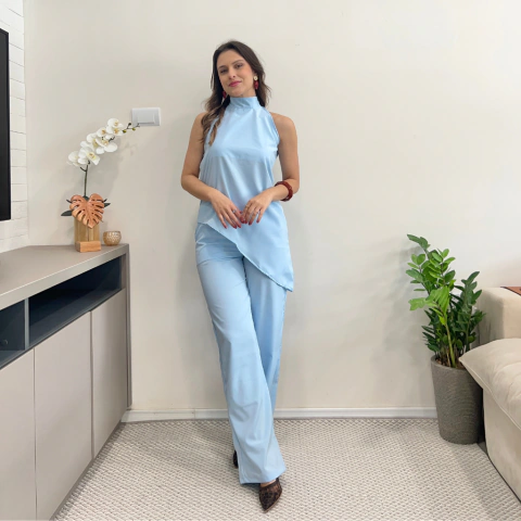 Conjunto Assimétrico Azul Bebê