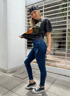Jean Elastizado "FABY" con roturas - comprar online