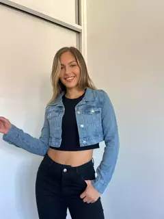 Campera cortita de jean Vanelope - comprar online