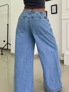 Jean Baggy Pinzado Con Elastizado En Cintura en internet